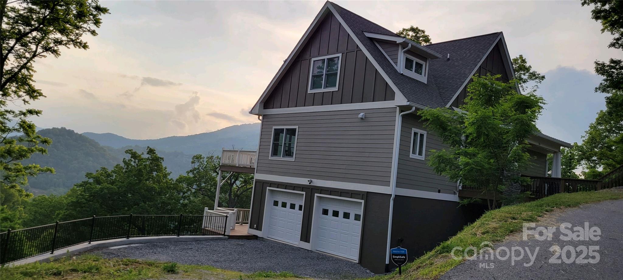 40 Rons Ridge Waynesville NC 28785