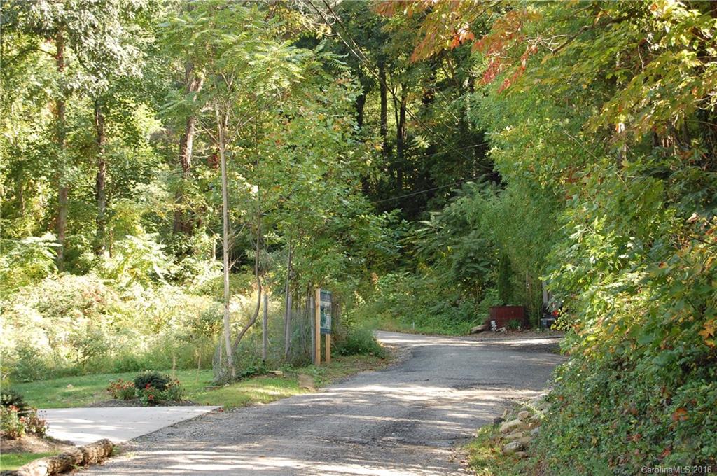 58 Ardmion Park Asheville NC 28801