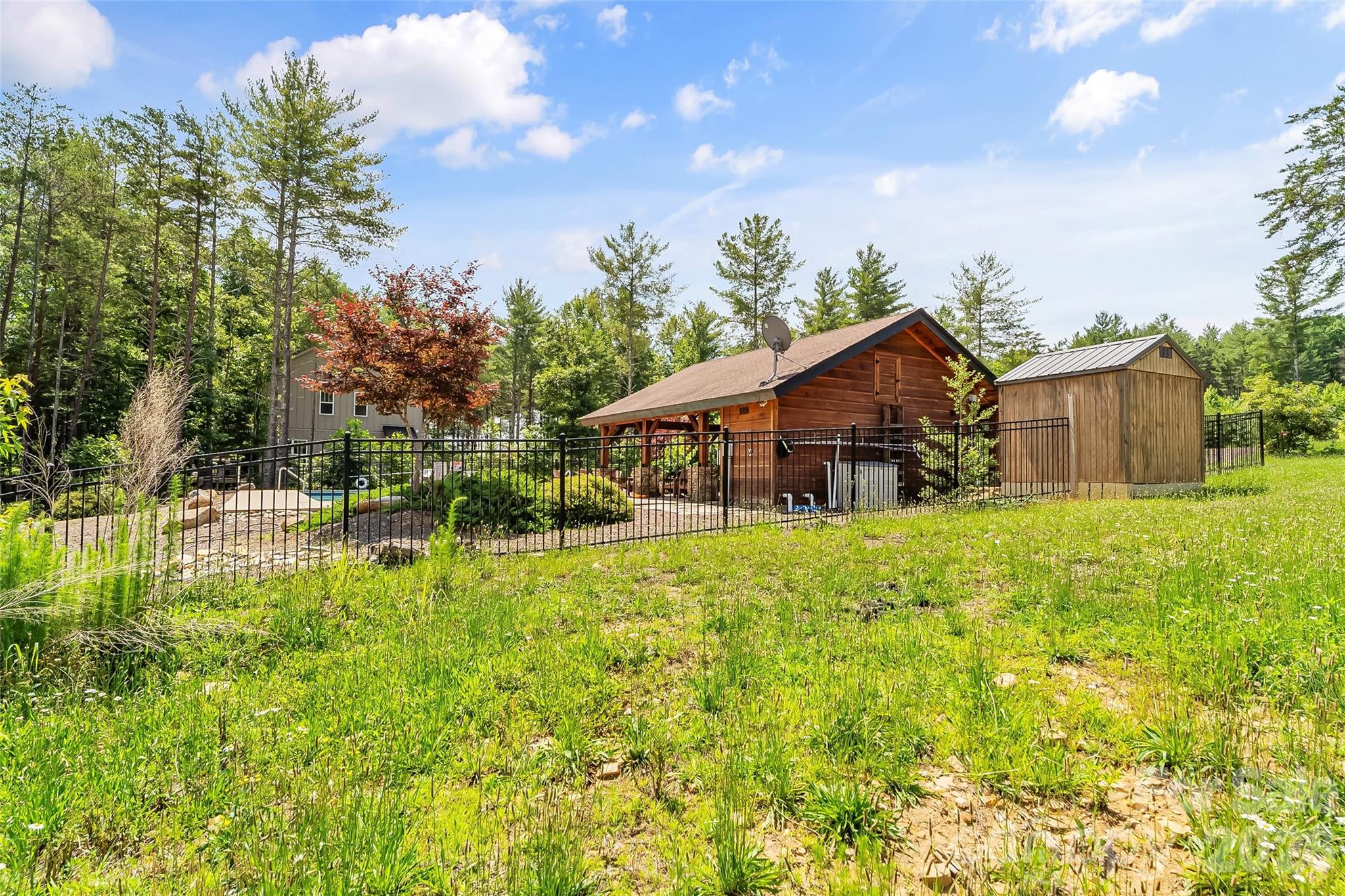 25 Linville View Drive Nebo NC 28761