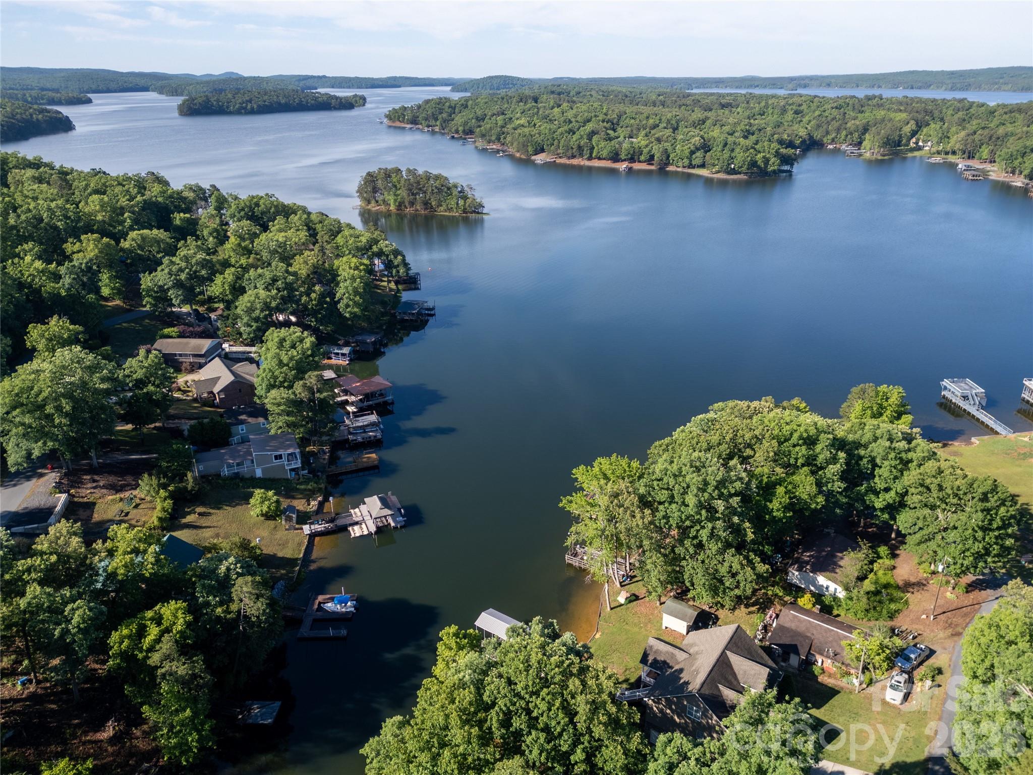 292 N Shoreline Drive New London NC 28127
