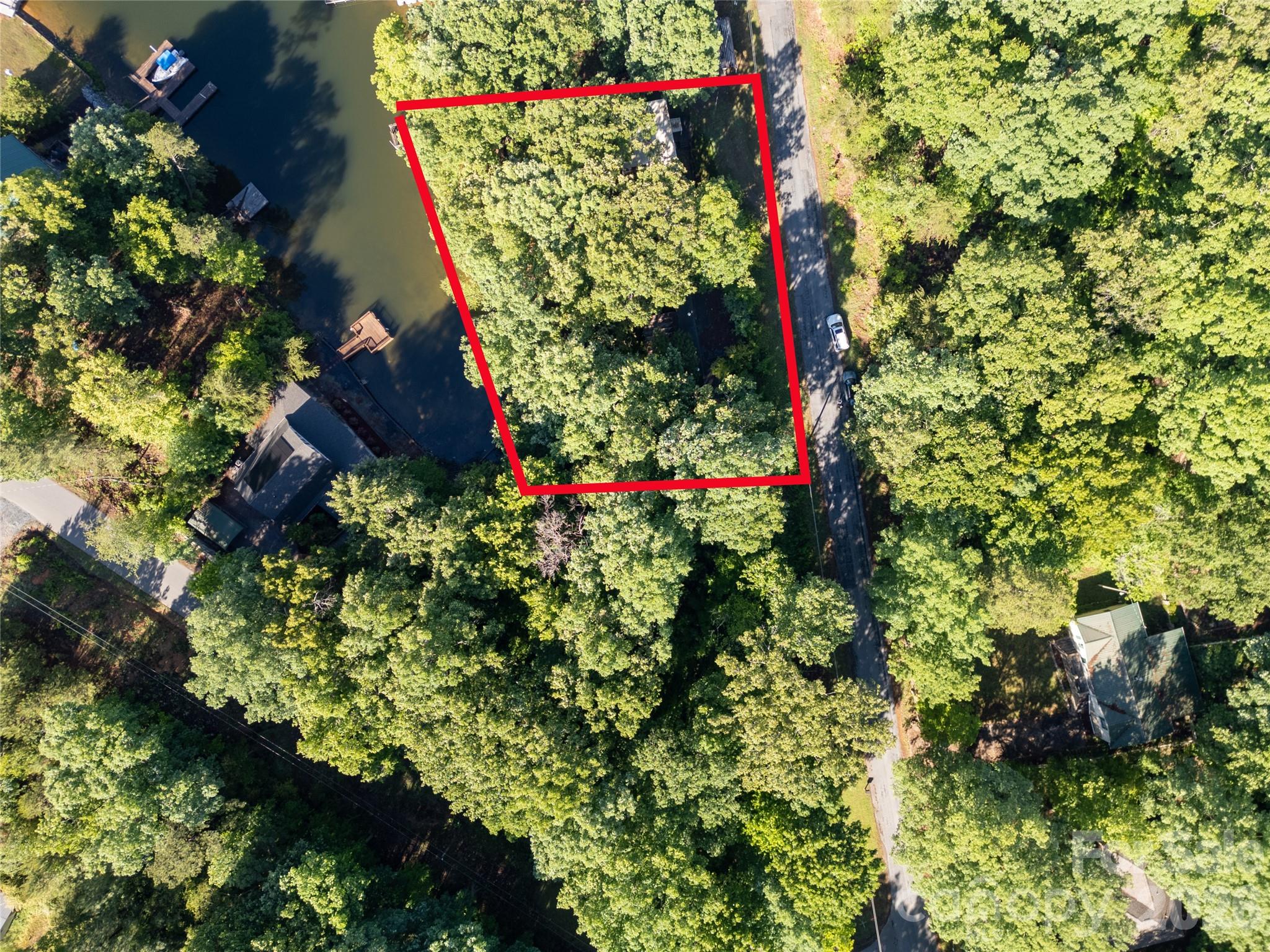 292 N Shoreline Drive New London NC 28127