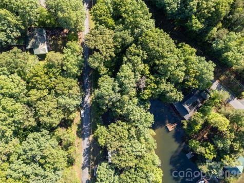 292 N Shoreline Drive New London NC 28127