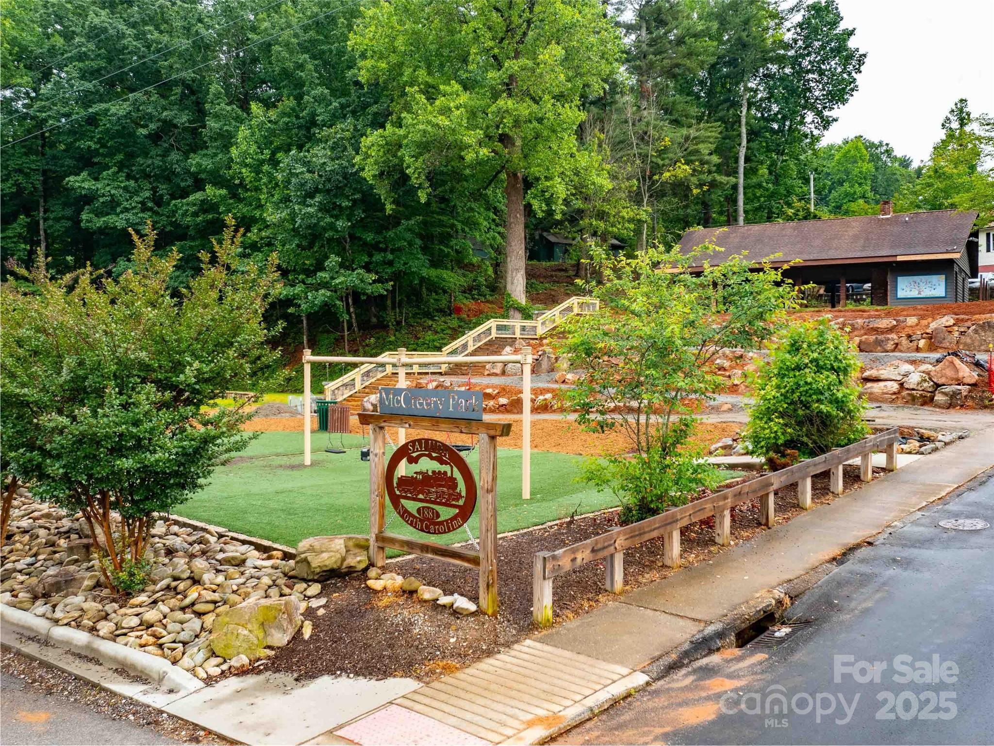 00 Mountain Page Road Saluda NC 28773