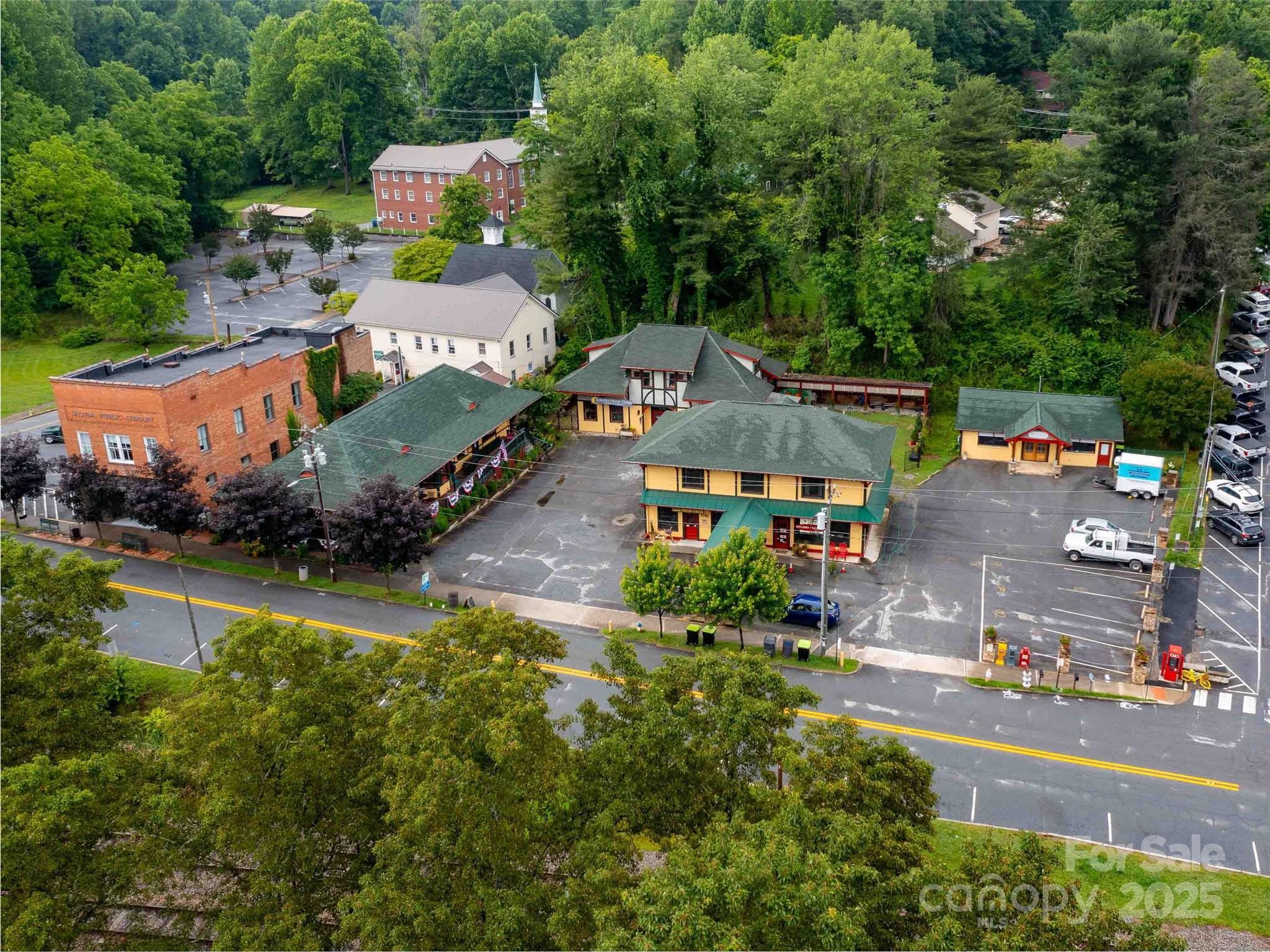 00 Mountain Page Road Saluda NC 28773