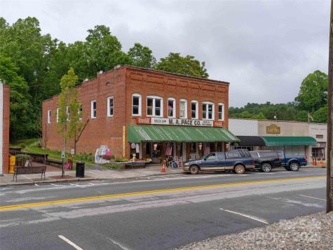 00 Mountain Page Road Saluda NC 28773