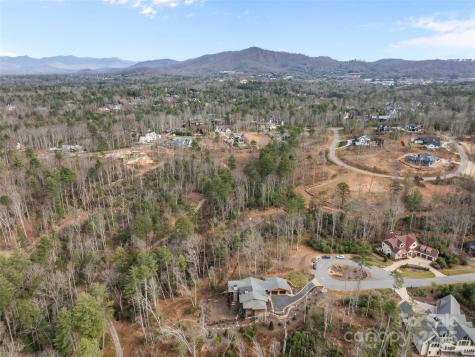 423 Moraine Court Asheville NC 28803