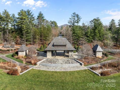 423 Moraine Court Asheville NC 28803