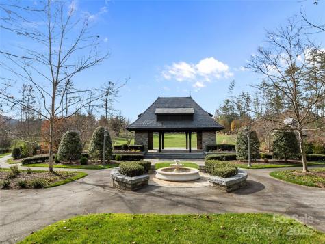 423 Moraine Court Asheville NC 28803