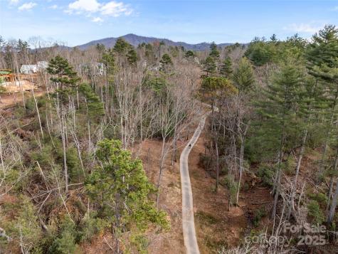 423 Moraine Court Asheville NC 28803