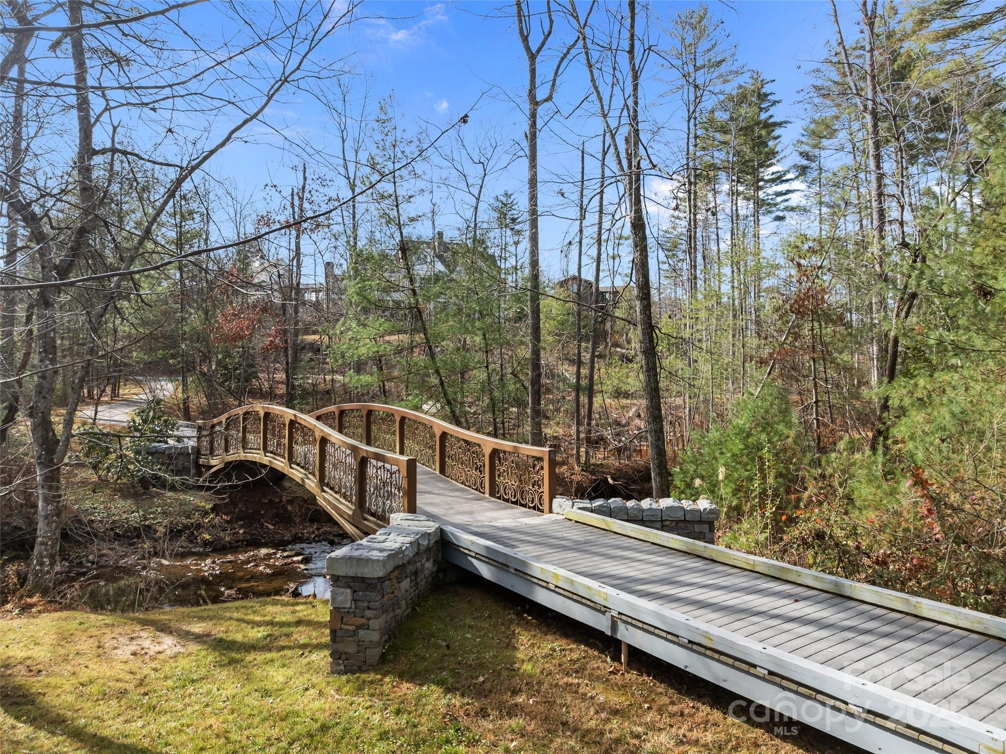 423 Moraine Court Asheville NC 28803