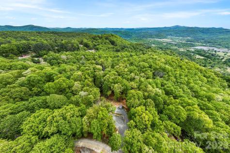 137 Bird Song Road Penrose NC 28766