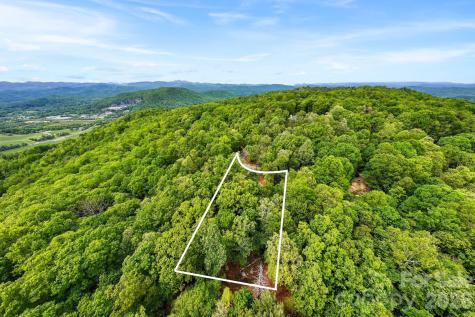 137 Bird Song Road Penrose NC 28766
