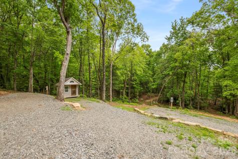 137 Bird Song Road Penrose NC 28766