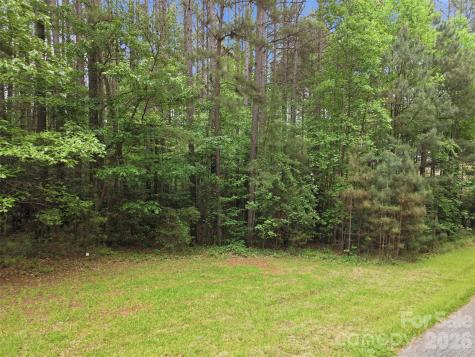 6020 Plantation Pointe Drive Granite Falls NC 28630