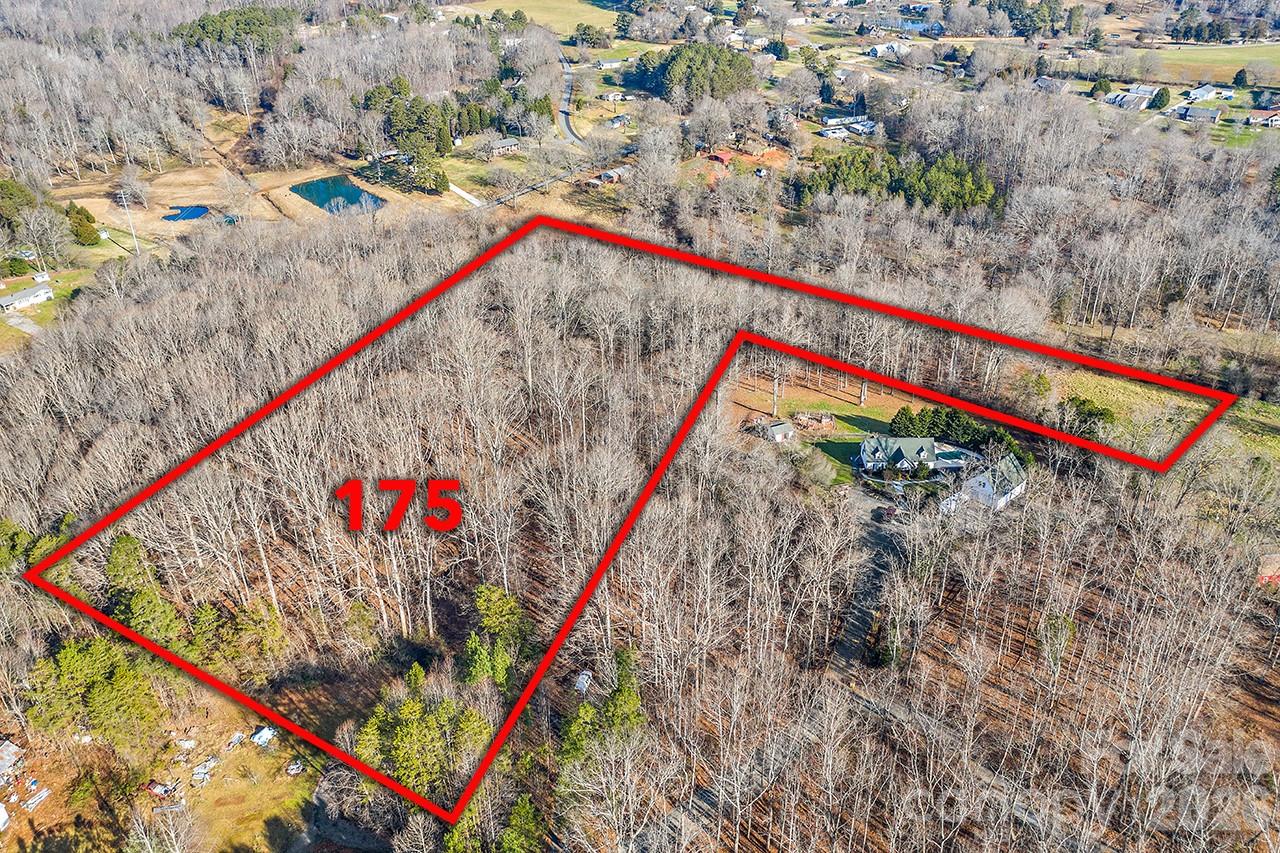 175 Stonehaven Drive Mooresville NC 28115