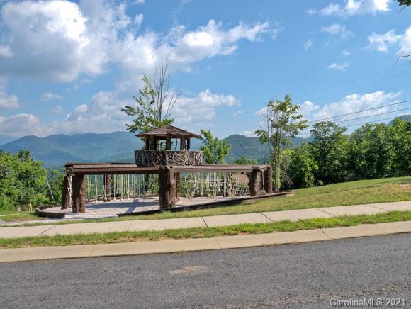 180 Settings Boulevard Black Mountain NC 28711