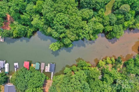 2033 Beauhaven Lane Belmont NC 28012