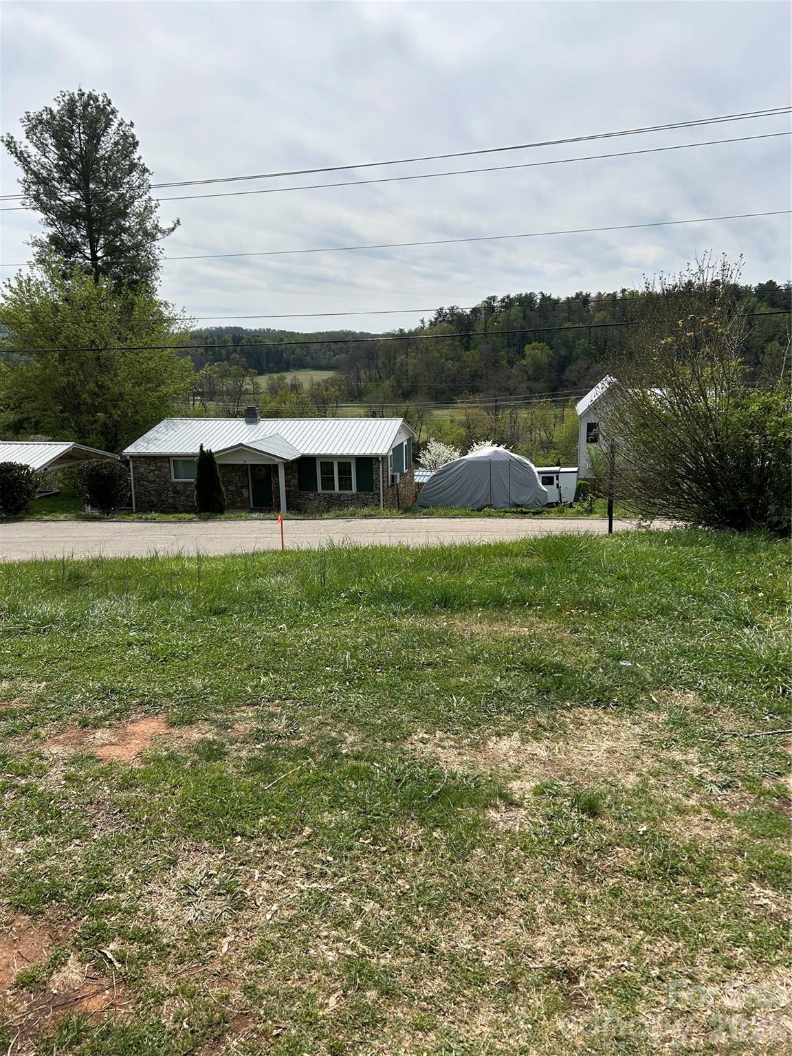 99999 Lamb Avenue Asheville NC 28806