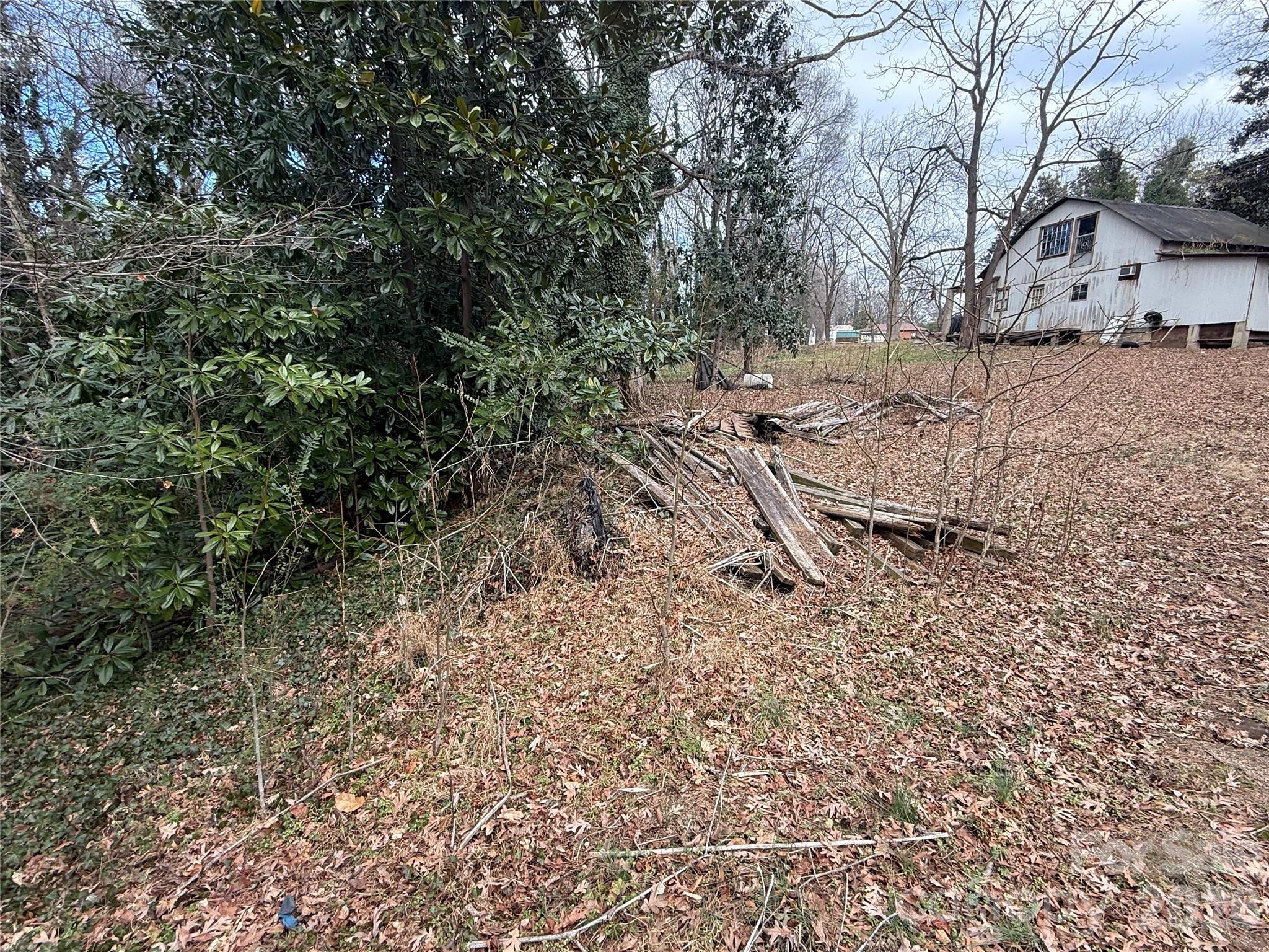 208 S Beaver Street Landis NC 28088