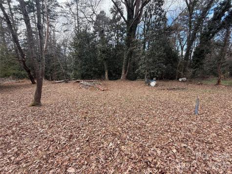 208 S Beaver Street Landis NC 28088