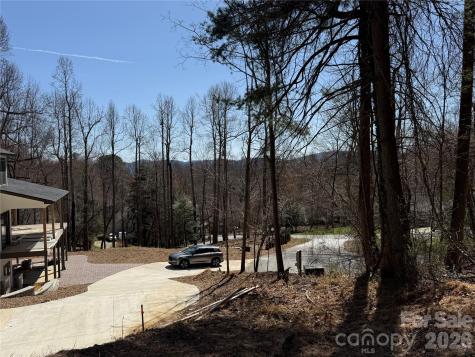 3 Fawn Turn Lane Hendersonville NC 28739