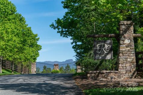 2086 Paddock Circle Morganton NC 28655
