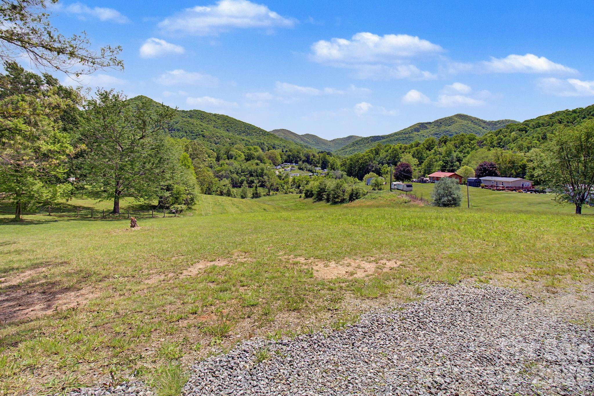 99999 Wise Road Candler NC 28715