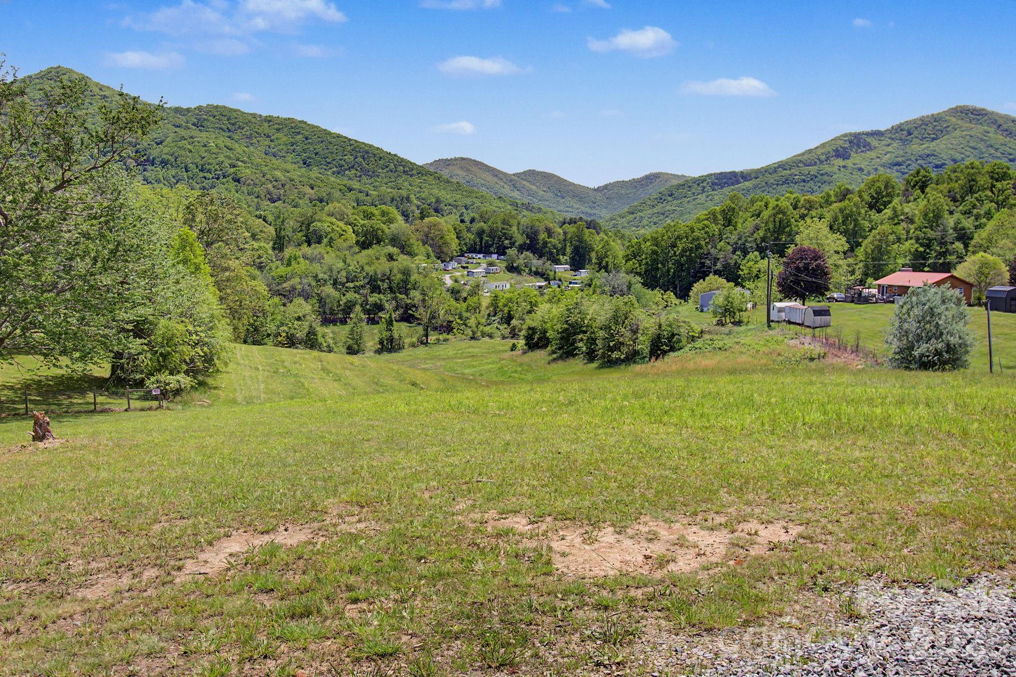 99999 Wise Road Candler NC 28715