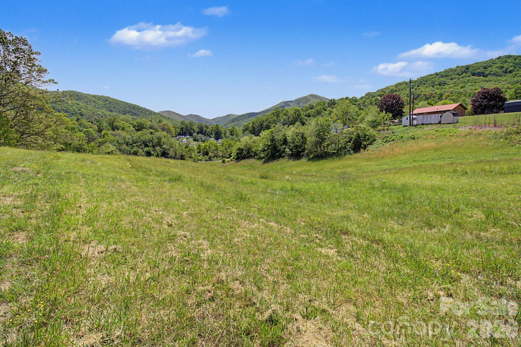 99999 Wise Road Candler NC 28715