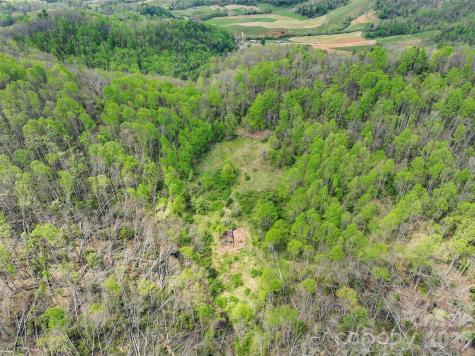 Tbd Sierra Drive Bakersville NC 28705