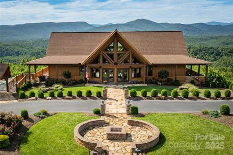2071 Thoroughbred Way Lenoir NC 28645