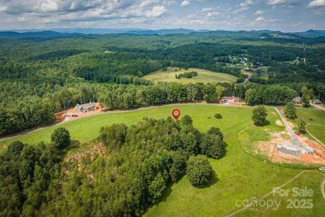 2071 Thoroughbred Way Lenoir NC 28645