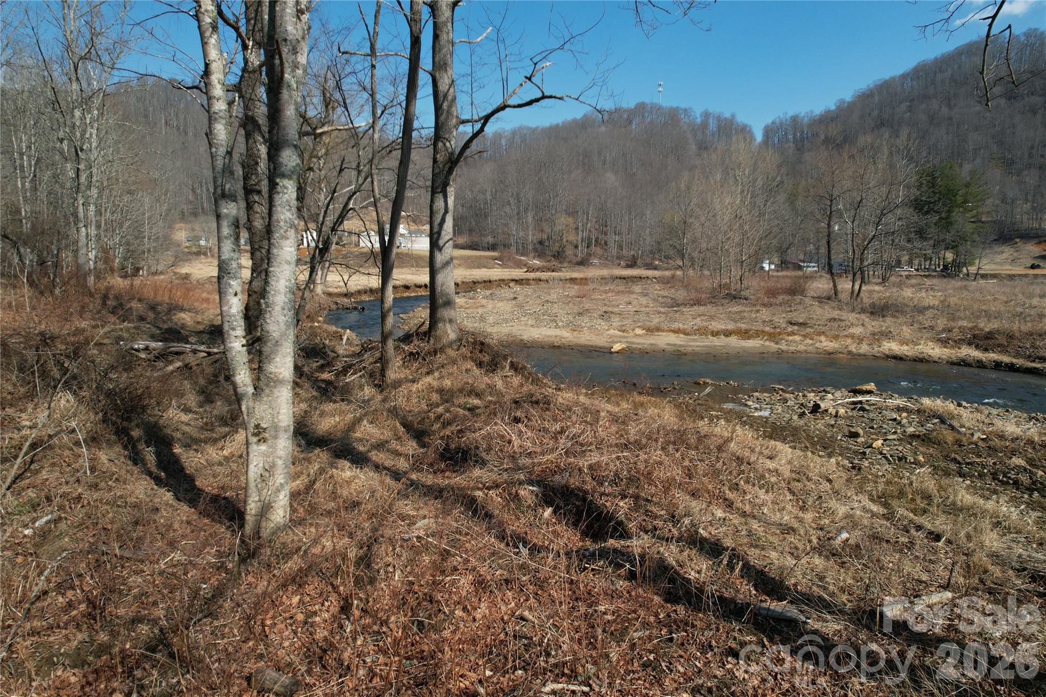 00 S Us 19 Highway E Newland NC 28657