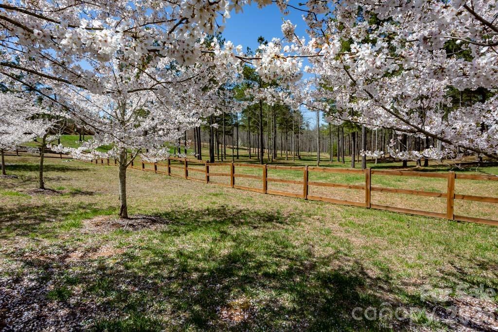 00 Saratoga Drive Nebo NC 28761