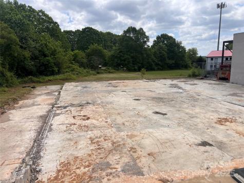 1521 Shelton Avenue Statesville NC 28677