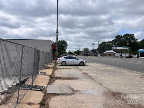 1521 Shelton Avenue Statesville NC 28677