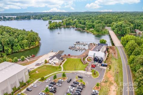 1006 Kingbird Lane Clover SC 29710