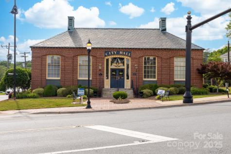 1006 Kingbird Lane Clover SC 29710