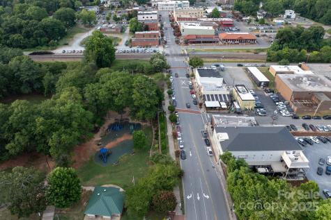 1006 Kingbird Lane Clover SC 29710