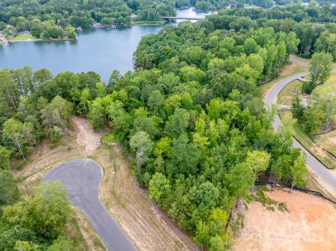 1006 Kingbird Lane Clover SC 29710