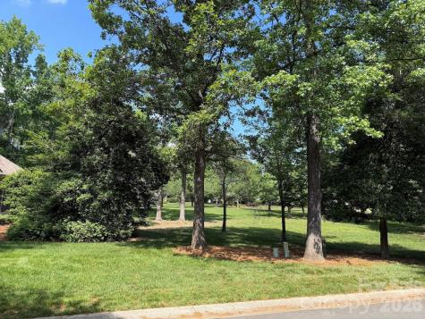 302 Millingport Lane New London NC 28127