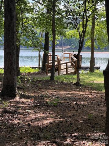 302 Millingport Lane New London NC 28127
