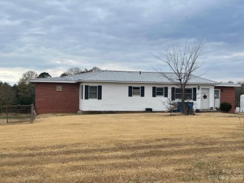 2423 Jim Johnson Road Concord NC 28027