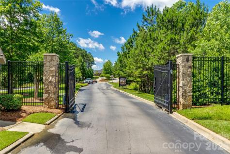 6121 Chimney Bluff Road Lancaster SC 29720