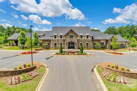 6121 Chimney Bluff Road Lancaster SC 29720