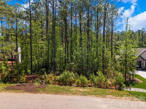6121 Chimney Bluff Road Lancaster SC 29720