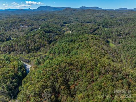 99999 Yager Farms Road Lake Toxaway NC 28747