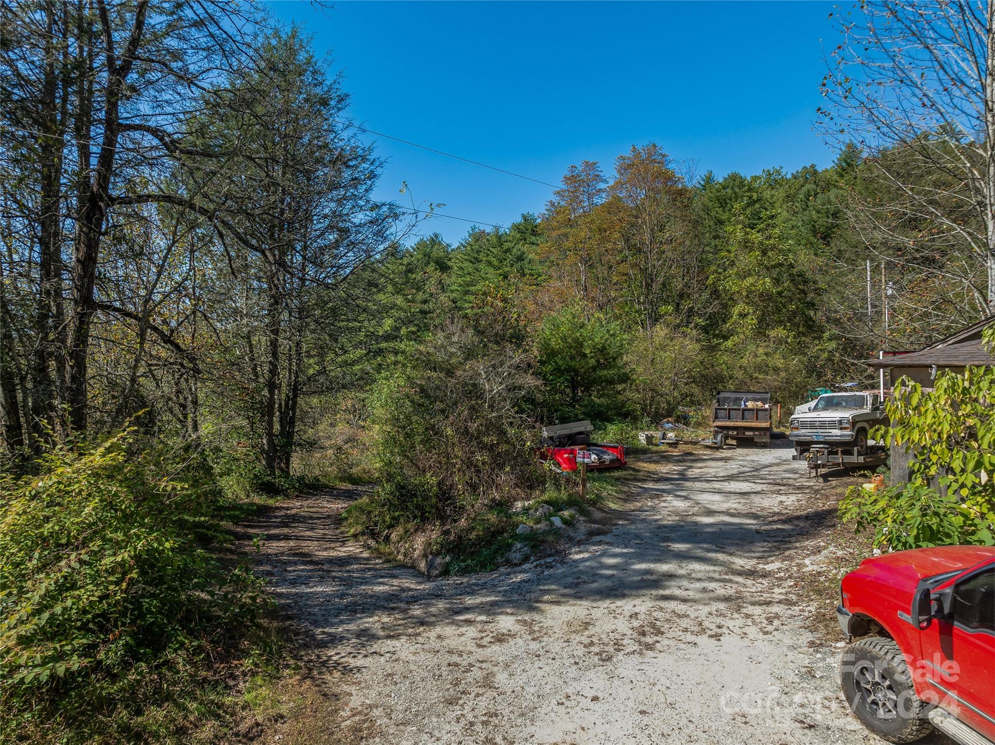 99999 Yager Farms Road Lake Toxaway NC 28747