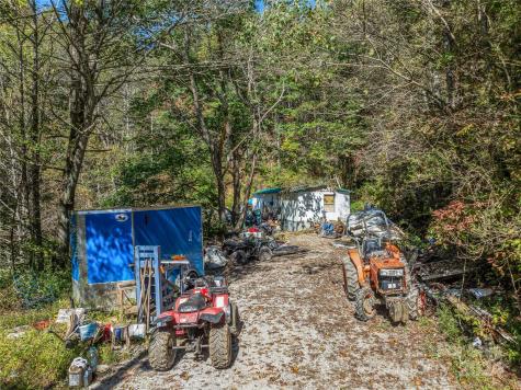 99999 Yager Farms Road Lake Toxaway NC 28747