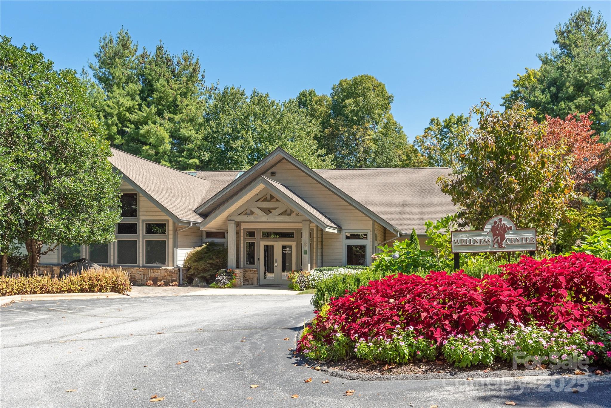 101 Chattooga Run Hendersonville NC 28739